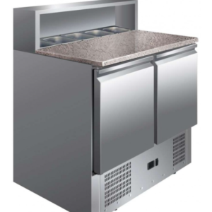 Mesa refrigerada con encimera de granito y 5 cubetas.