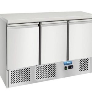 Mesa fria compacta de 3 puertas